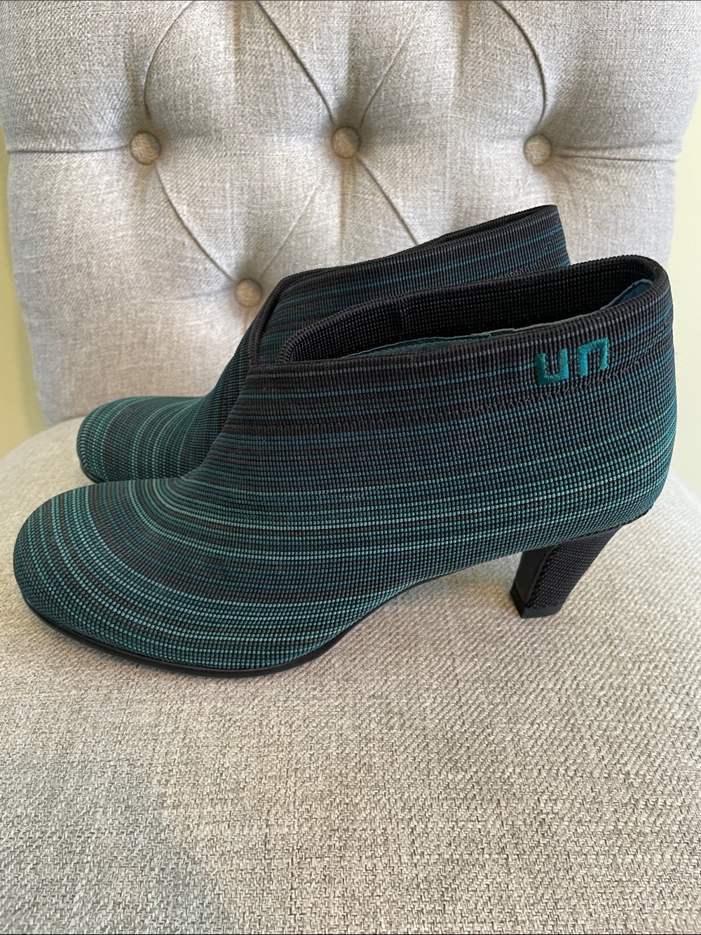 United Nude Forest Green Un-Fold Mid Heels
